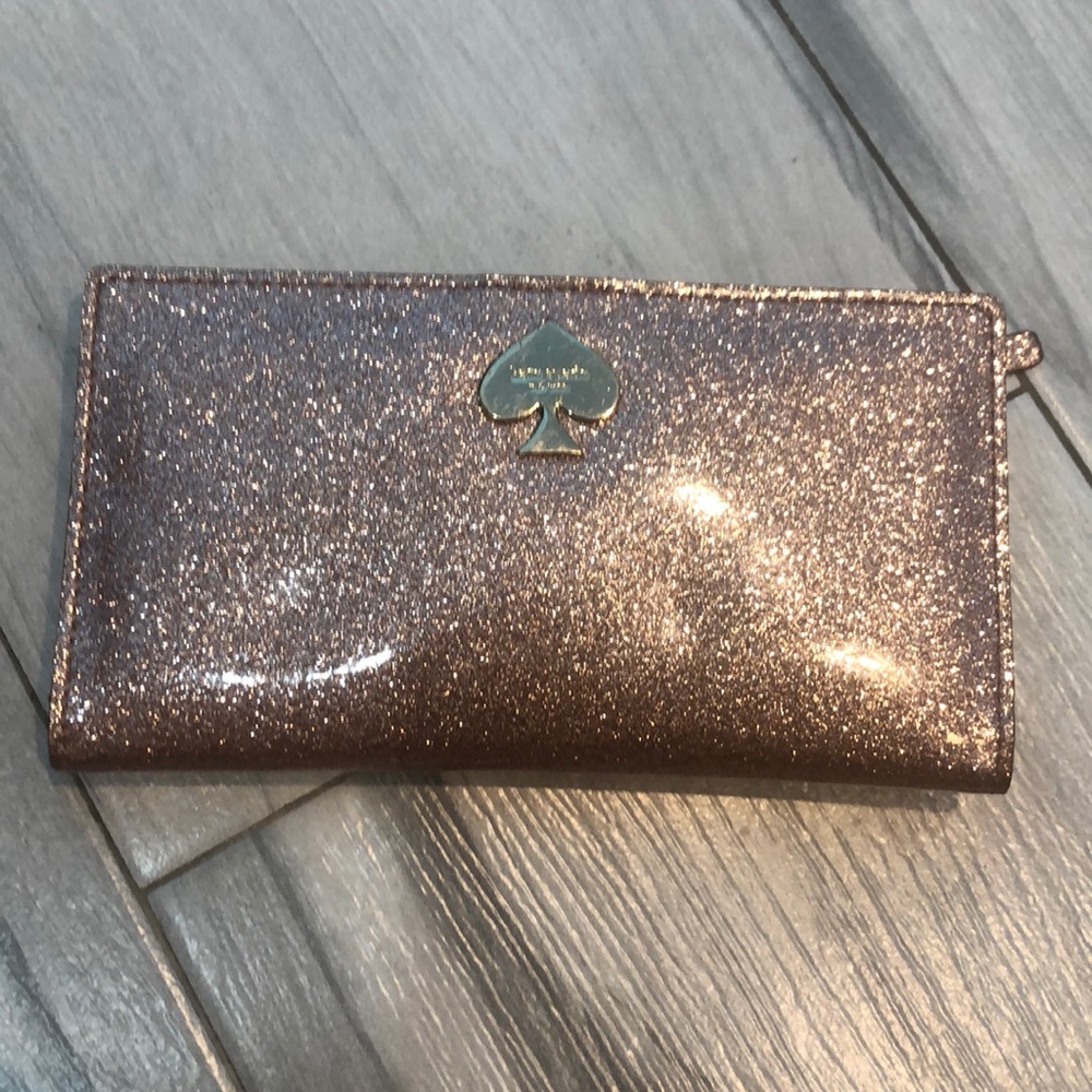 Kate Spade Rose Gold Wallet